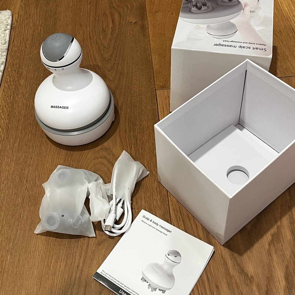 Scalp Massager electric rechargeable NEW